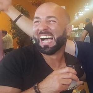 Meet your Posher, Julien